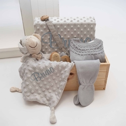 Caja Regalo Personalizada Gris Primera Puesta - Imagen 1