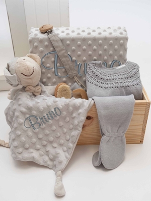 Caja Regalo Personalizada Gris Primera Puesta - Imagen 1