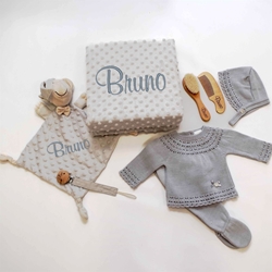 Caja Regalo Personalizada Gris Primera Puesta - Imagen 2