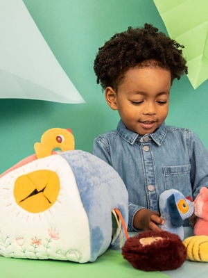 Casa De Jules Y 4 Sonajeros Ocultos - Imagen 1