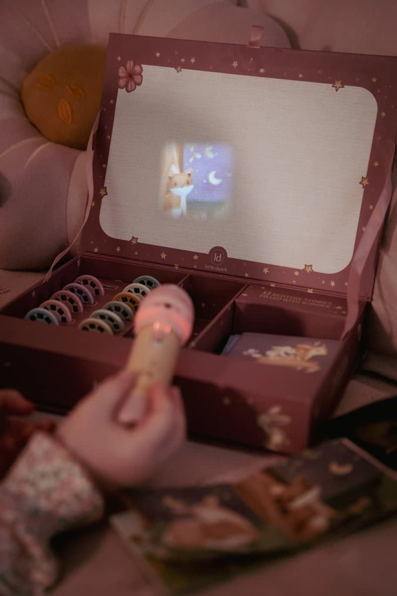Proyector Linterna Rosa Little Dutch - Imagen 8